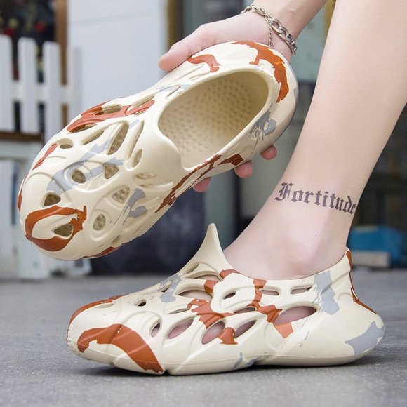 Comfort Sandals Slippers Non-Slip Closed Toe Outdoor wear Universal - Picture 1 of 10